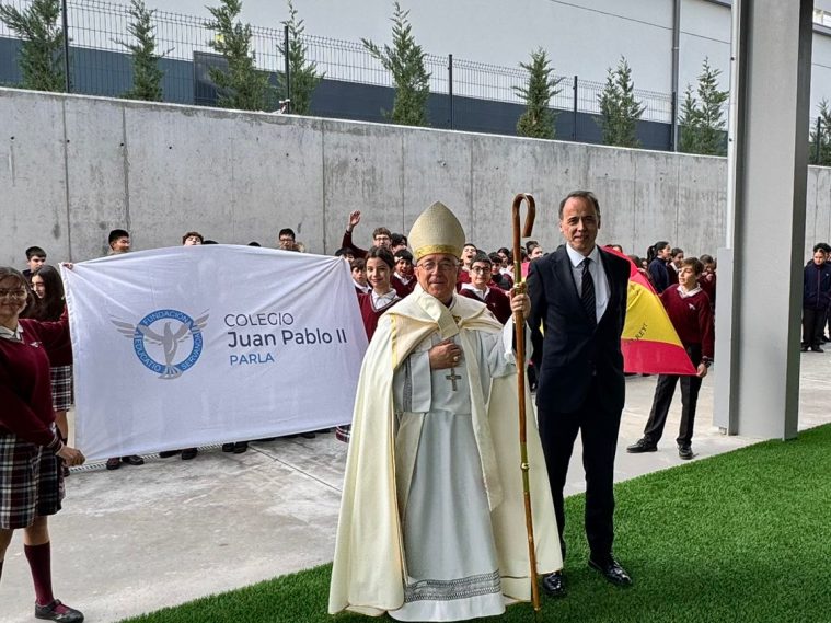 PHOTO-2025-11-06-19-59-07